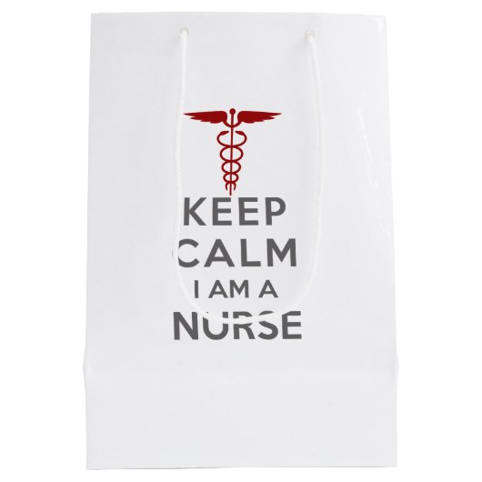 Red Caduceus Keep Calm Ik ben verpleegster Medium Cadeauzakje (Achterkant)