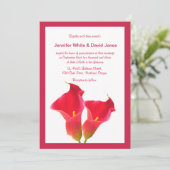 Red Calla Lily Wedding Uitnodiging (Staand voorkant)