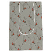 Red Cardinal Perched on a Tree Branch Gift Bag Medium Cadeauzakje (Achterkant)