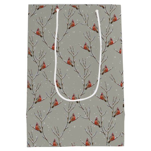 Red Cardinal Perched on a Tree Branch Gift Bag Medium Cadeauzakje (Achterkant)