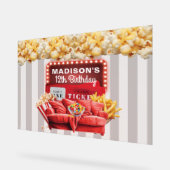 Red Carpet Movie Night Custom Welkom Verjaardag Acryl Bord (Hoek)