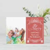 Red Chalkboard Typografie Merry kerstfoto Feestdagenkaart (Staand voorkant)