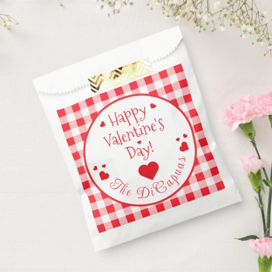 Red Check Red Hearts Valentine's Day Bedankzakje (Gezegeld)