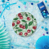 Red cherries on light green gingham papieren bordje (Feest)
