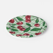 Red cherries on light green gingham papieren bordje (Gekanteld)