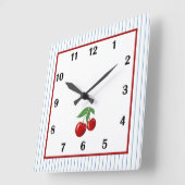 Red Cherry op Blue Stripes Vierkante Klok (Hoek)