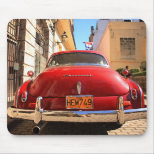 Red Chevrolet Muismat