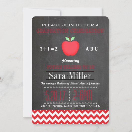 Red Chevron / Apple Teacher Afstuderen Invitation Kaart (Voorkant)