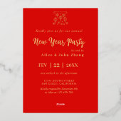 Red Chinese Water 2023 Rabbit New Year Gold Folie Uitnodiging (Achterkant)