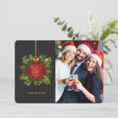 Red Christmas Label Foto Vakantie Kaart (Staand voorkant)