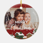 Red Christmas Village Custom Family Photo Keepsake Keramisch Ornament (Achterkant)