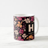 Red Clover Shamrock Monogrammed St. Patrick's Day Koffiemok (Voorkant rechts)