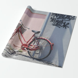 RED COMMUTER BIKE OP DE WEG CADEAUPAPIER