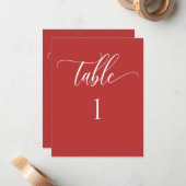 Red Coral Modern Minimalistisch Tafelnummer (Voorkant / Achterkant in situ)