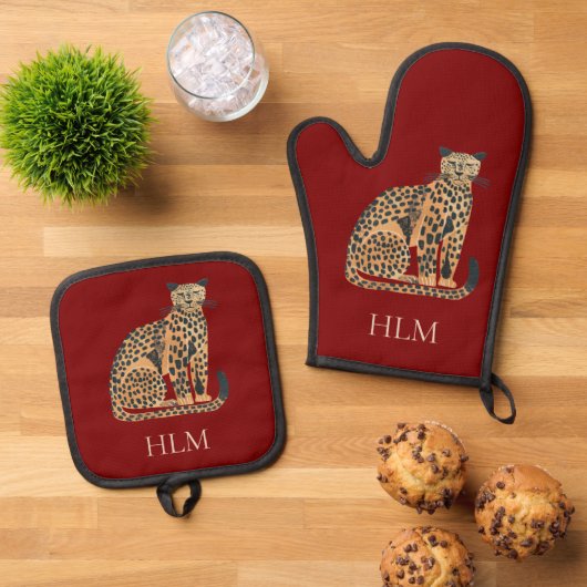 Red Cream Gold Leopard Animal Monogram Ovenwant & Pannenlap Set (Top down)