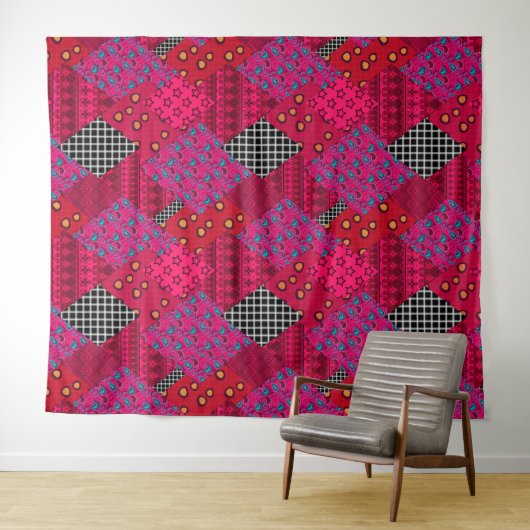 Red Crimson Colorful Patchwork Wandkleed (In Situ (horizontaal))