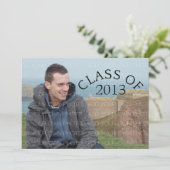 Red Curved Typography Afstuderen Invite Kaart (Staand voorkant)