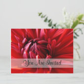 Red Dahlia u wordt uitgenodigd Kaart (Staand voorkant)