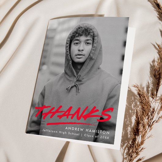 Red Dashed Modern Photo Afstuderen Bedankkaart