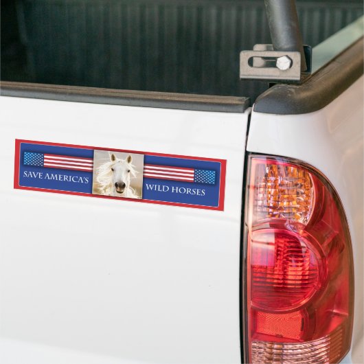 Red de Amerikaanse Bumpersticker voor wilde paarde (Op Truck)