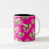 Red de bijen roze bloemen tweekleurige koffiemok (Voorkant rechts)