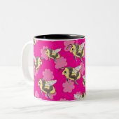 Red de bijen roze bloemen tweekleurige koffiemok (Voorkant links)