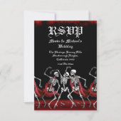 Red Death Dancing Skeletten Gotische bruiloft RSVP Kaartje (Voorkant)