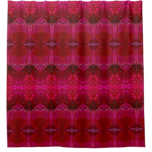 Red Dianthus Ikat 5 Douchegordijn (Voorkant)