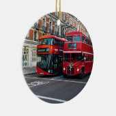 Red Double Decker Buses Keramisch Ornament (Rechts)