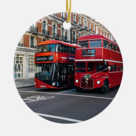 Red Double Decker Buses Keramisch Ornament (Voorkant)