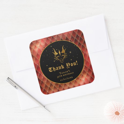 Red Dragon Scales Gouden Verjaardag Dank u Vierkante Sticker (Envelop)