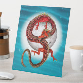 Red Eastern Dragon - Mythical Fantasy Creature Reclamebord Met Voetstuk (Insitu)