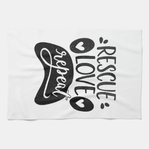 Red een liefde, herhaal een hondenpoot T-shirt Theedoek