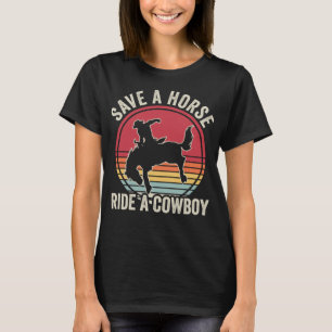 Red een paard met een cowboy t-shirt