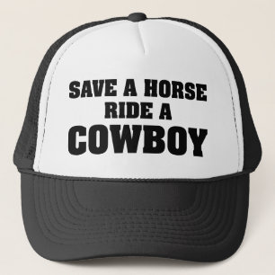 Red een paard met een cowboy trucker pet