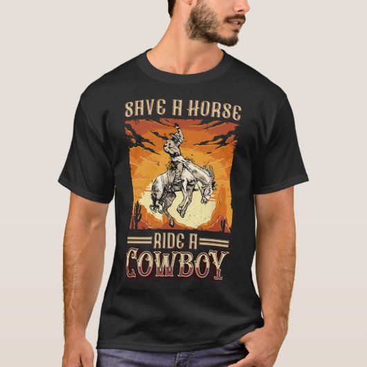Red een paard Ride een cowboy Western Rodeo Horsec T-shirt (Voorkant)