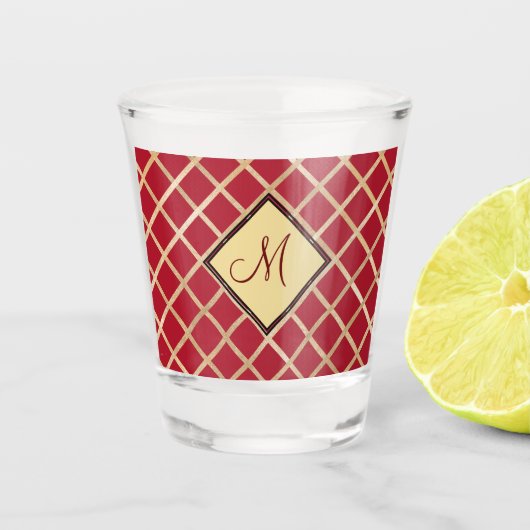 Red Elegant Gold Diamond Pattern Monogram Shot Glas (Voorkant)