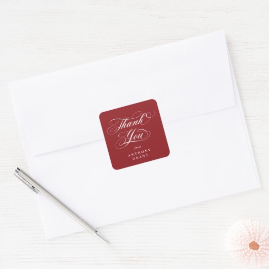 Red Elegant Script Afstuderen Dank u Vierkante Sticker (Envelop)