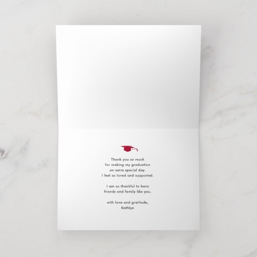 Red Elegant Script Minimalist Afstuderen Dank u Folie Wenskaart (Binnenlaag)