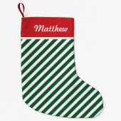 Red en Hunter Green Holiday Stripes Monogram Kleine Kerstsok (Voorkant)