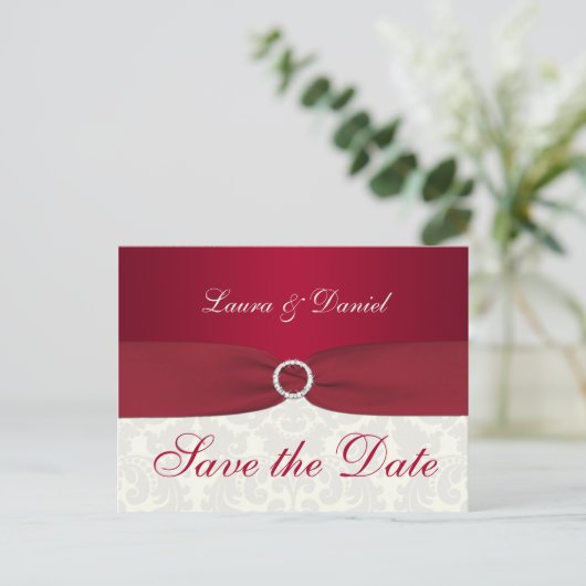 Red en Ivory Damask Save the Date Briefkaart (Staand voorkant)