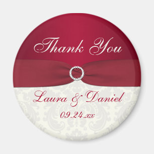 Red en Ivory Damask Wedding Favor Magnet