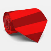 Red en Maroon Stripes Design Stropdas (Opgerold)