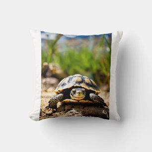 Red-Eyed Grin: De lachschildpad Kussen