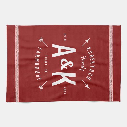 Red Farmhouse Arrow Monogram | bewerkbare kleuren Theedoek (Horizontaal)