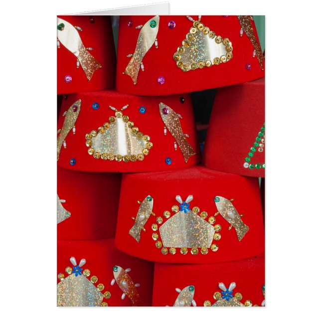 Red Fez-Petten op de markt (Voorkant)