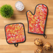 Red Flame Fluid Art Ovenwant & Pannenlap Set (Top down)