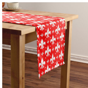 Red Fleur-de-lis Pattern Design Korte Tafelloper