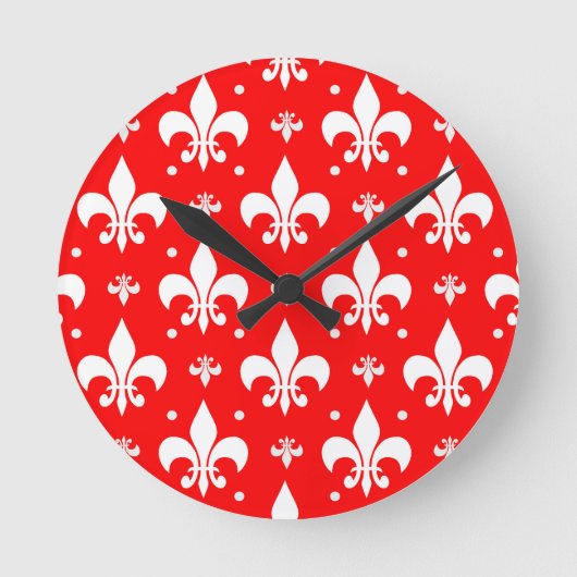 Red Fleur-de-lis Pattern Design Ronde Klok (Voorkant)