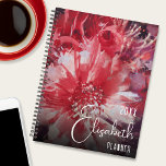 Red Floral op maat Planner<br><div class="desc">Aan de voorkant staat een prachtig rood floraal ontwerp, naar keuze van de HARD-gelamineerde chipboard of de SOFT-gelamineerde cover planner. Kies de spirale kleur, de grootte - klein 5, 5 inch x 8, 5 inch of 8, 5 x 11 inch - voeg uw personalisatie aan de voorkant toe en u...</div>